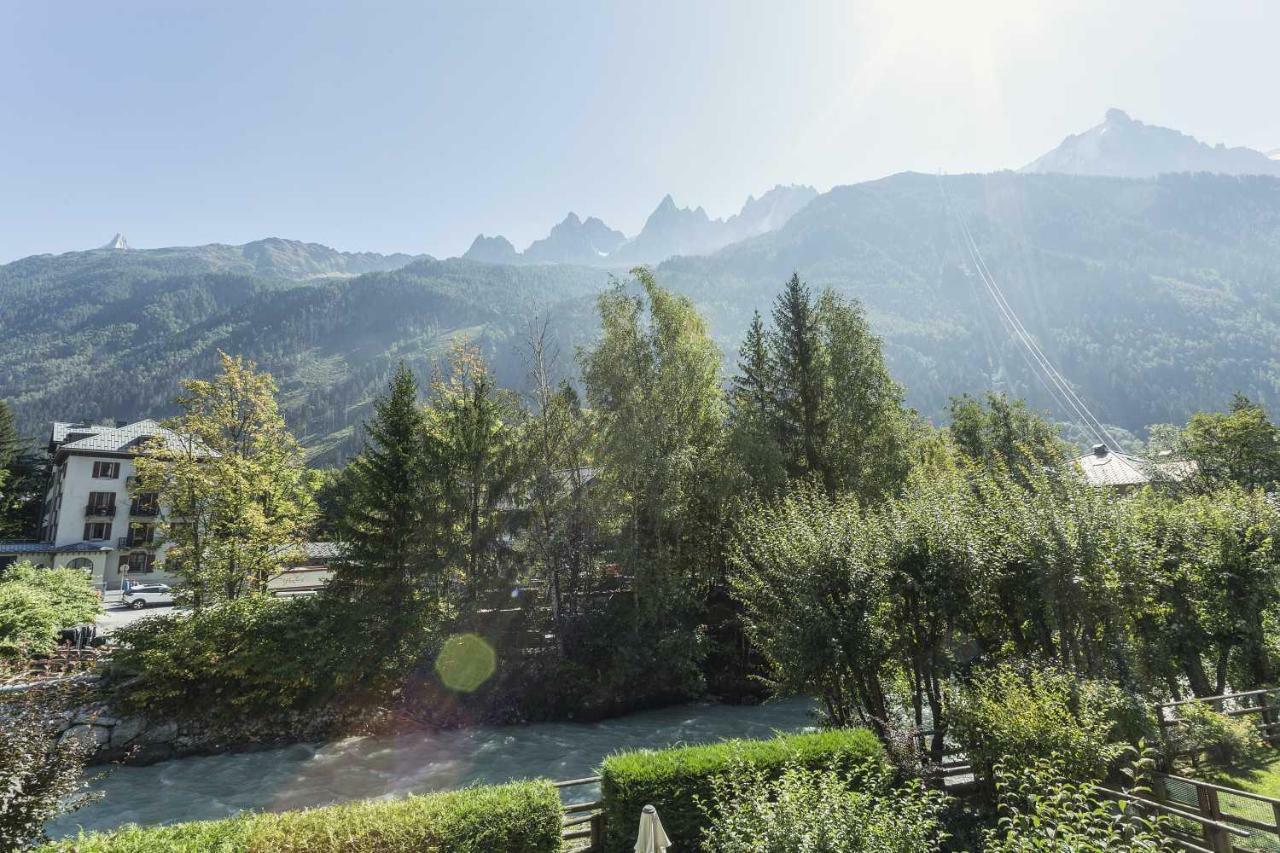 Apartment Ensa - Alpes Travel - Central Chamonix - Sleeps 4 Exterior foto