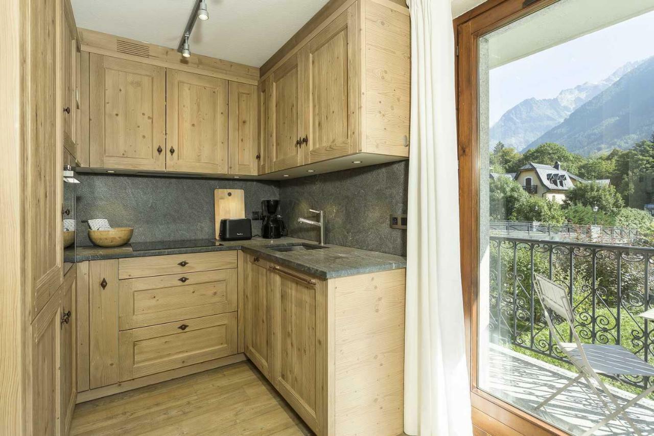 Apartment Ensa - Alpes Travel - Central Chamonix - Sleeps 4 Exterior foto
